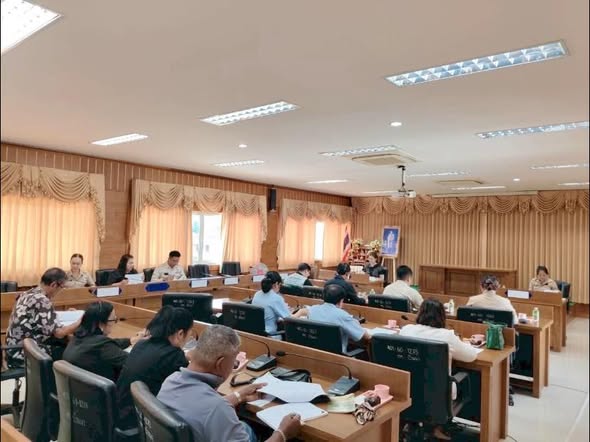 เทศบาลตำบลบ้านนา ประชุมคณะกรรมการกองทุนหลักประกันสุขภาพฯ มุ่งขับเคลื่อนงบประมาณปี 2569 เพื่อสุขภาพที่ดีของประชาชน
