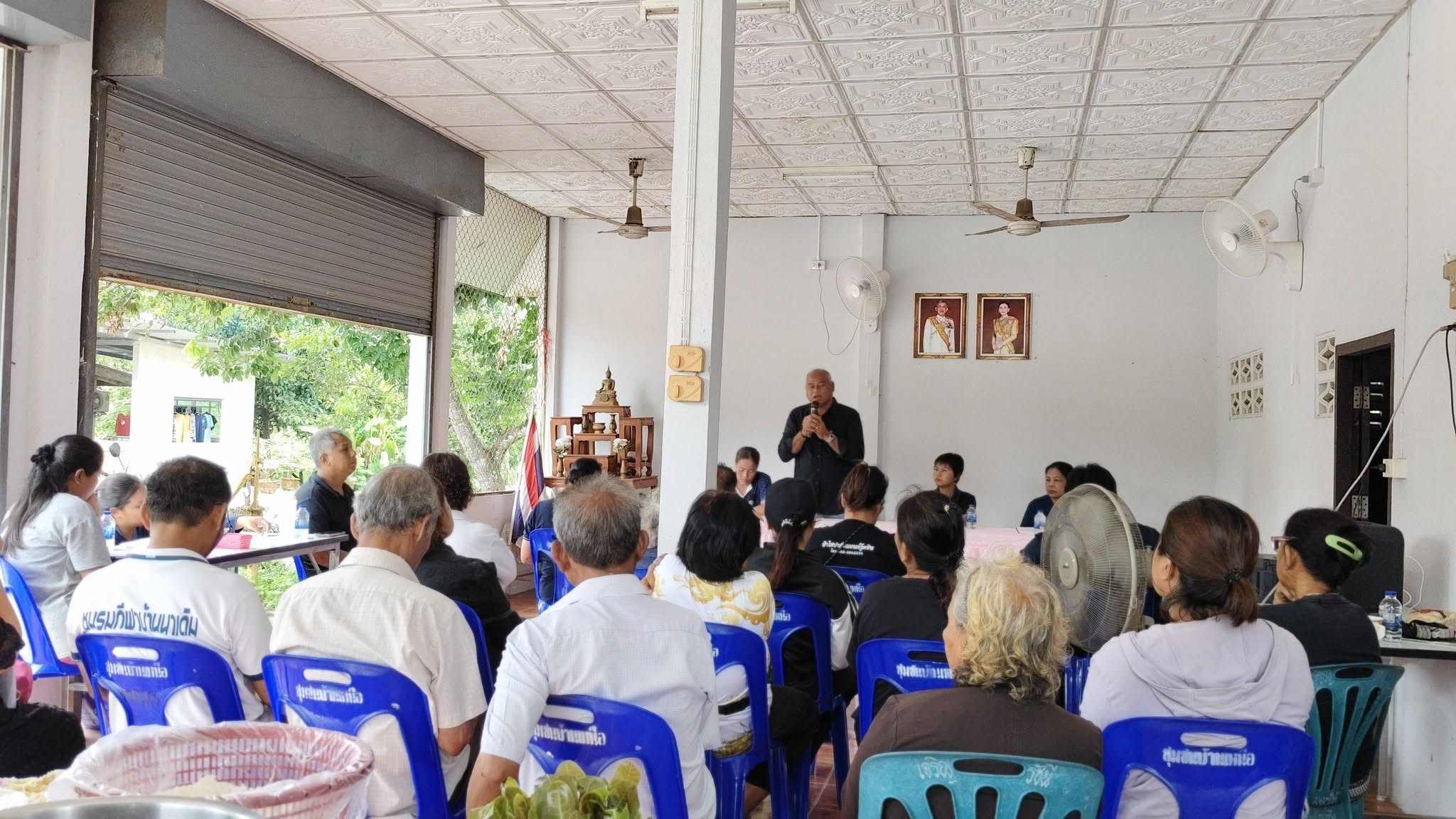 🤝 เทศบาลตำบลบ้านนา ร่วมขับเคลื่อนชุมชนเข้มแข็ง! ลงพื้นที่ประชุมประจำเดือน “ชุมชนบ้านเหนือ” พร้อมจัดกิจกรรมเพื่อสิ่งแวดล้อมและบริการเชิงรุก 💧🥚✨
