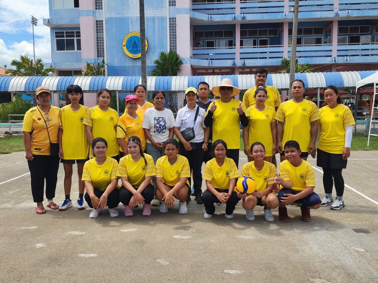🏐 ตบสร้างสามัคคีดีกว่า! ขอเชิญร่วมชมและร่วมเชียร์การแข่งขัน "วอลเลย์บอลทีมผสม" สุดมันส์! 🎉